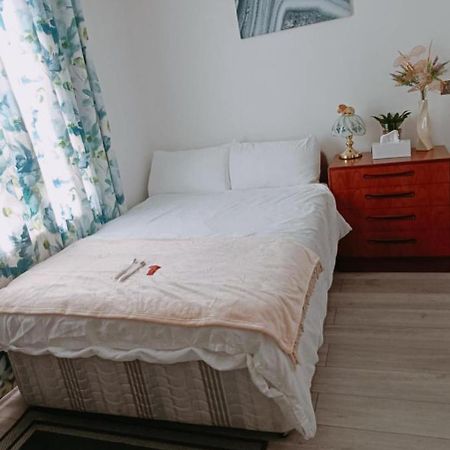 Min Su Rooms Stanwell Buitenkant foto